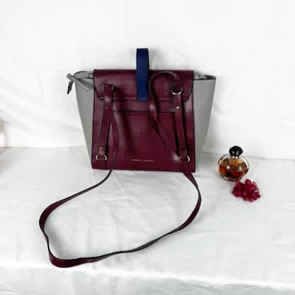 ✨Danielle Nicole Leather Convertible Purse/Backpack~ Burgundy/ Grey/ Navy✨ - Picture 2 of 10